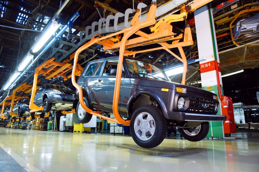 5 апреля исполнится 40 лет LADA 4х4