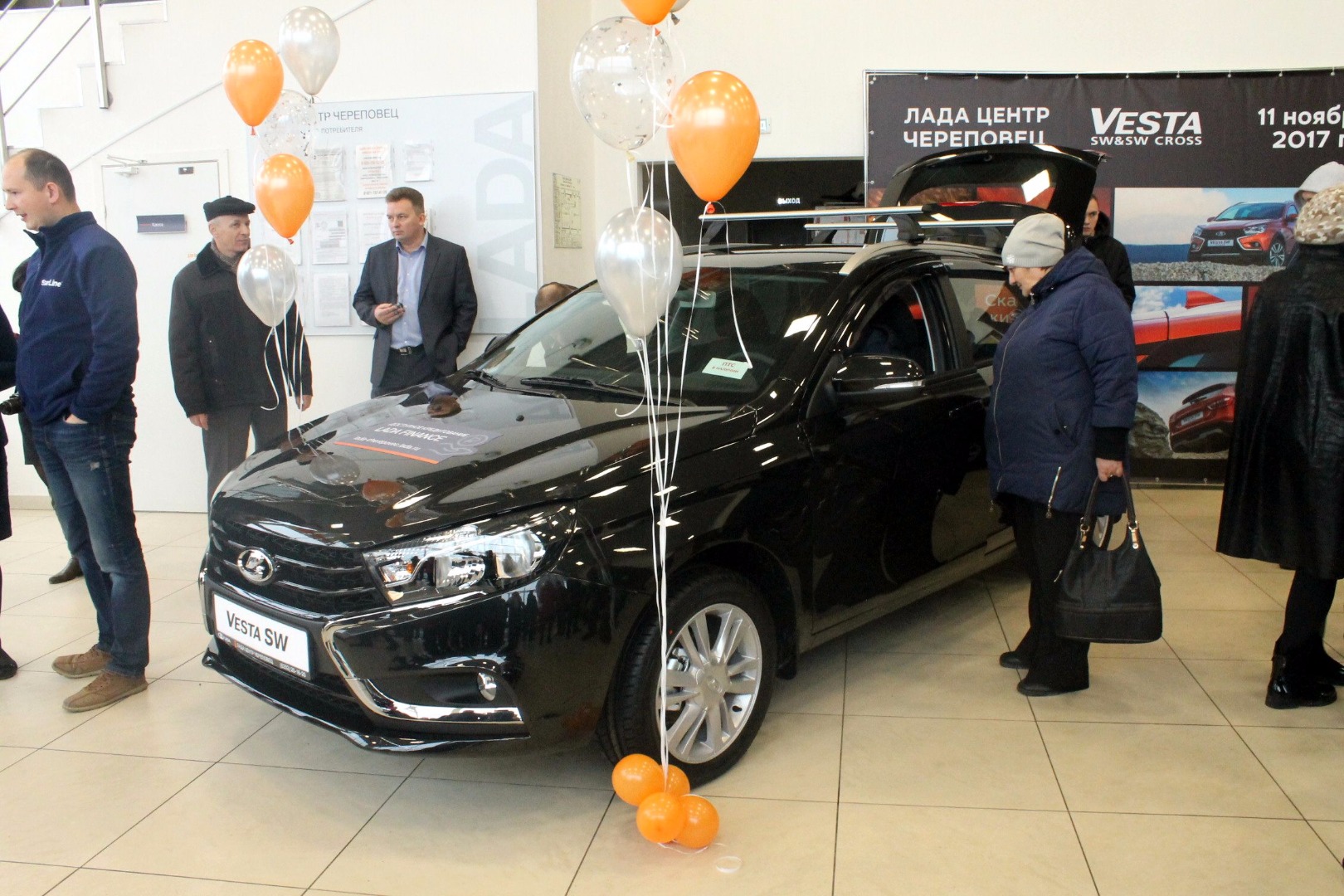 Презентация LADA Vesta SW и Vesta SW Cross 11 ноября в автосалоне ЛАДА центр Череповец